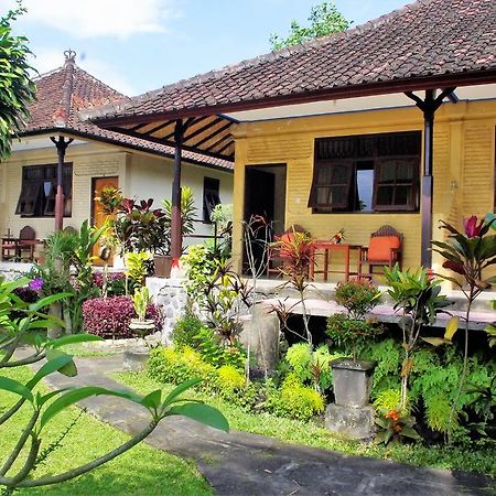 Rijasa Homestay การางาเซ็ม ภายนอก รูปภาพ