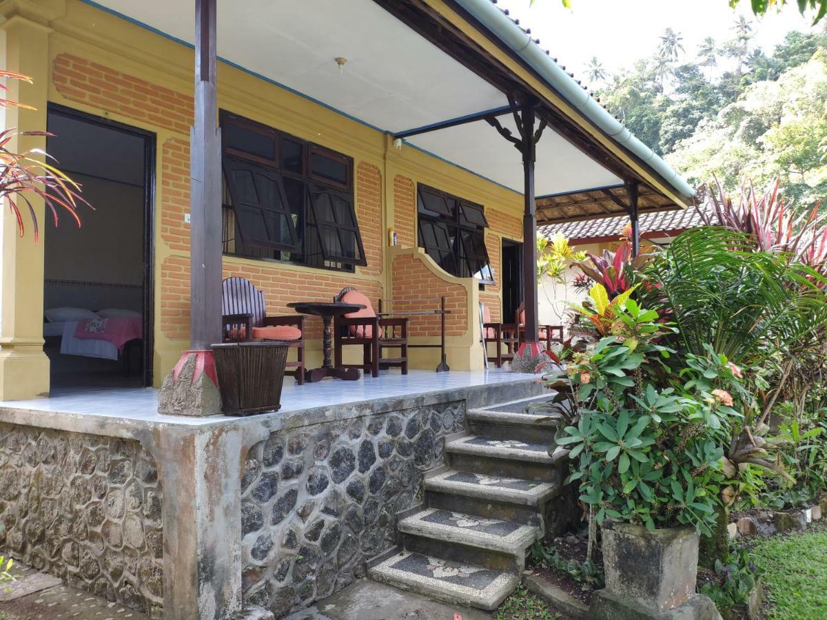 Rijasa Homestay การางาเซ็ม ภายนอก รูปภาพ